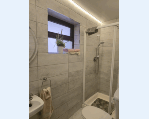 ensuite, caherciveen bed and breakfast southern sun, ring of kerry, kerry way