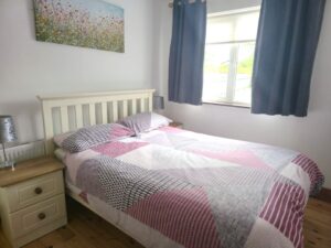 double room, holiday home, rental accommodation, self catering, caherciveen, south kerry