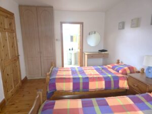 family room, holiday home, rental accommodation, self catering, caherciveen, south kerry